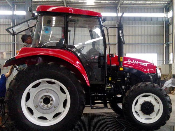 754-wheel-tractor
