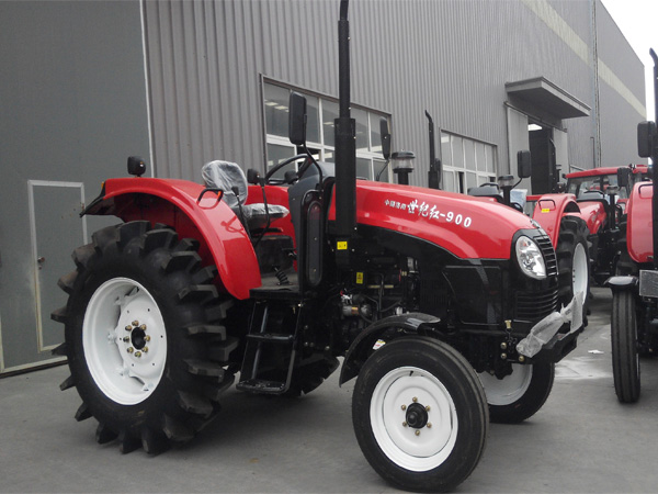 900-wheel-tractor