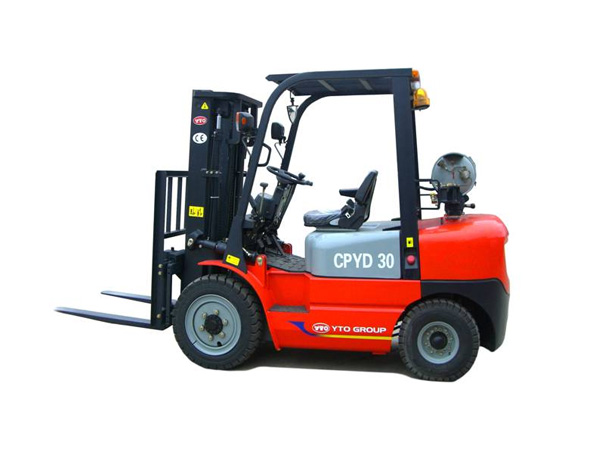 YTO-3T-LPG-Powered-forklift-CPYD30