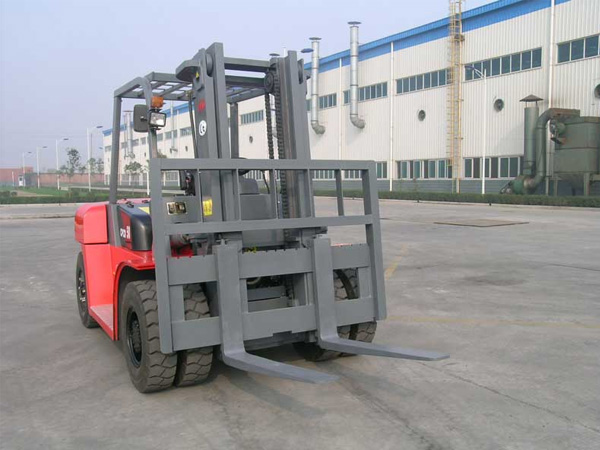 YTO-6ton-forklift-CPCD60