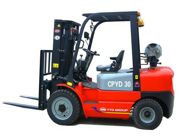 YTO 2.5T LPG Powered forklift